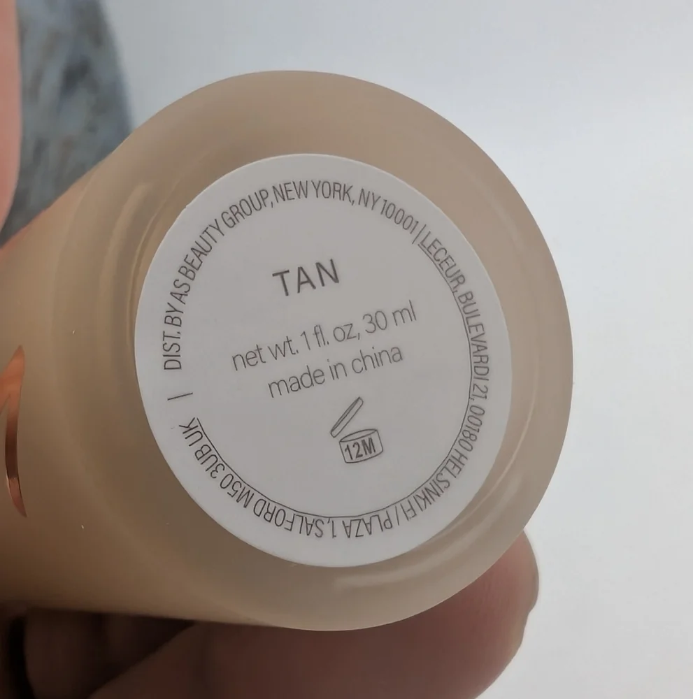 Mally Beauty Stress Less Performance‎ Foundation In TAN